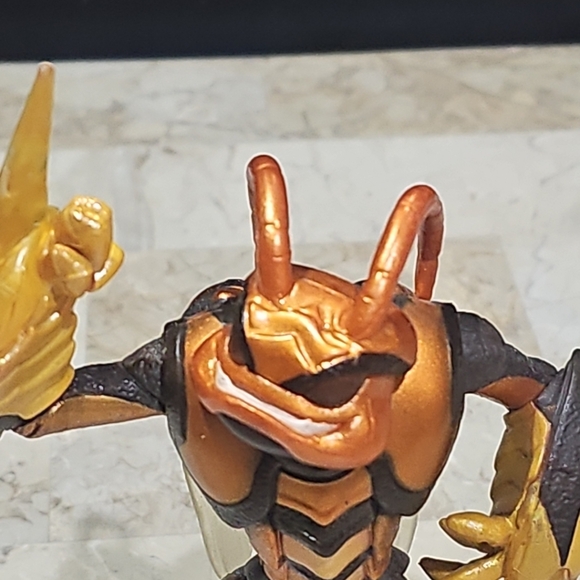 Skylanders Giants Swarm Bug Bee Wasp Figure Air Element Activision - Picture 3 of 5